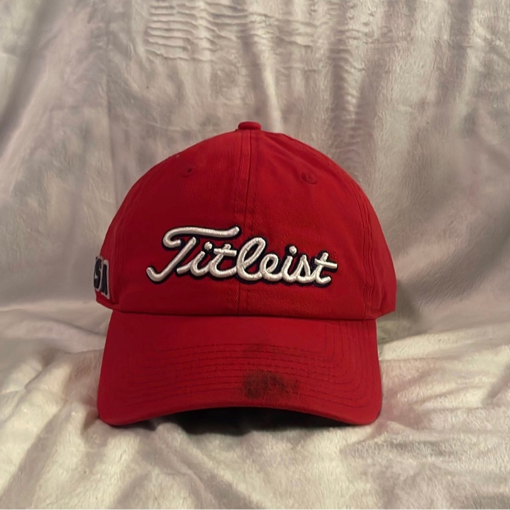 Red USA titleist adjustable strap cap